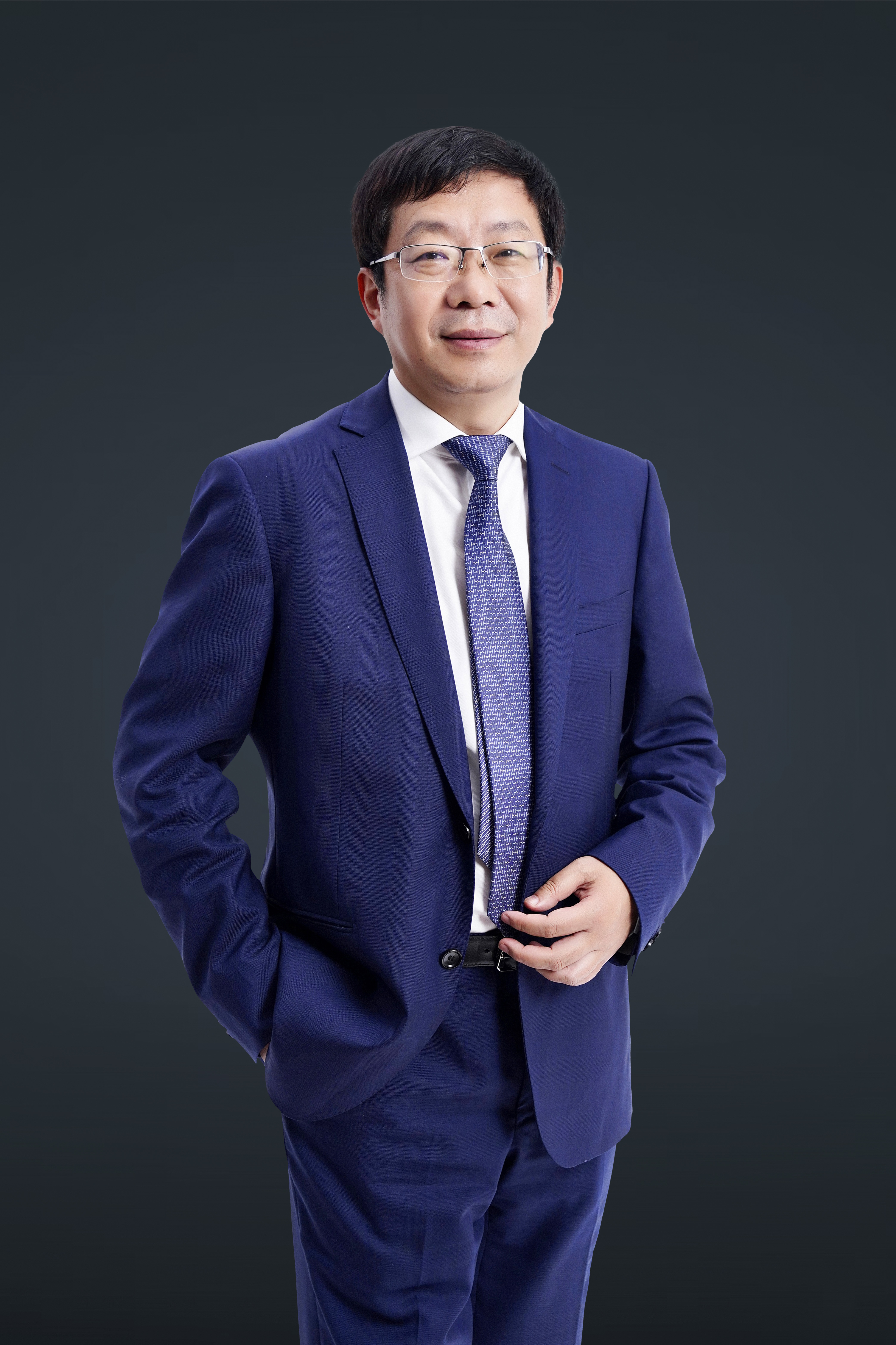 12吕海涛_神龙汽车有限公司副董事长、总经理.jpg