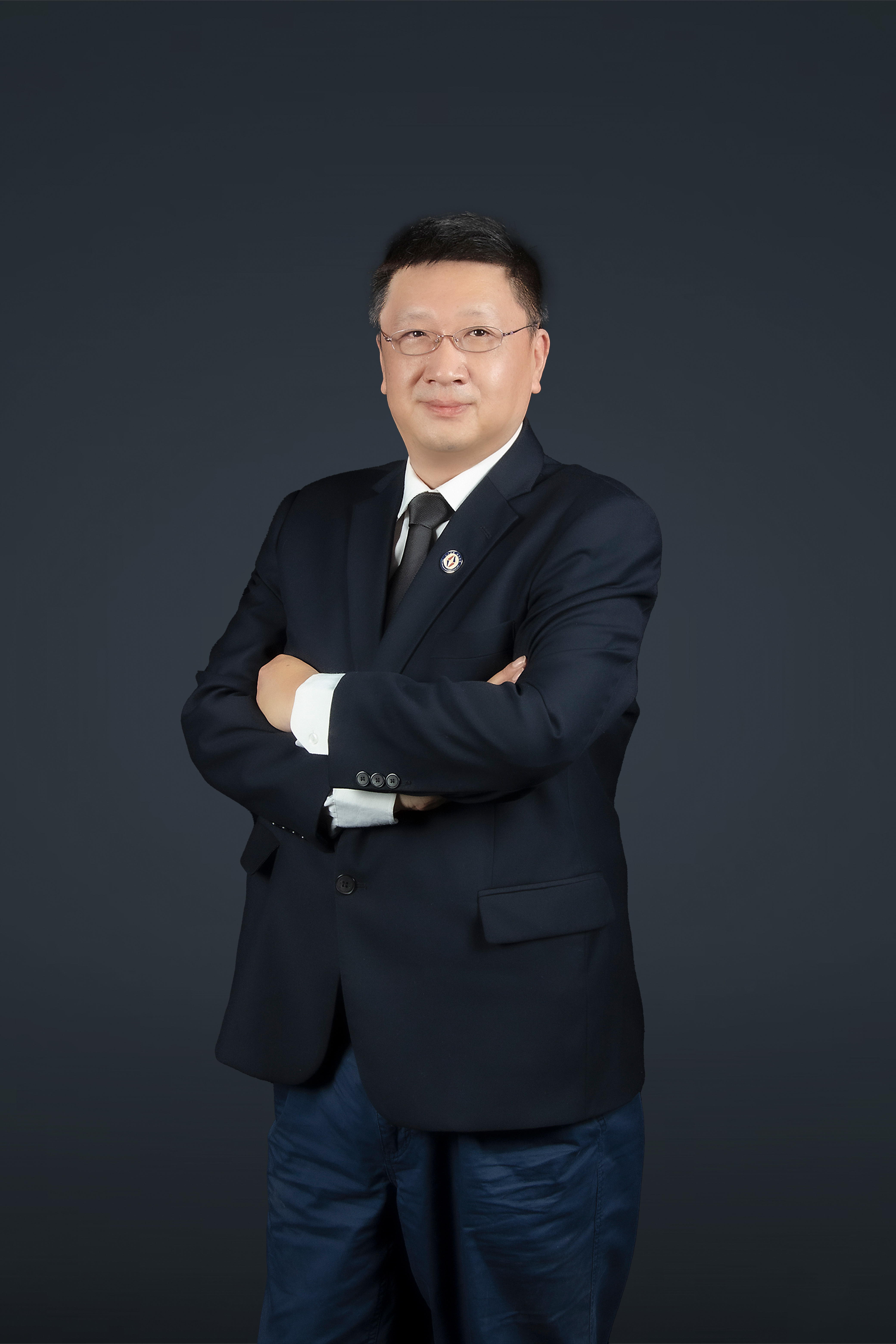 29王重霄_旭日蓝天(武汉)科技有限公司董事长.jpg
